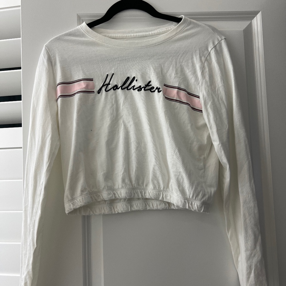 Hollister White Cropped Long Sleeve